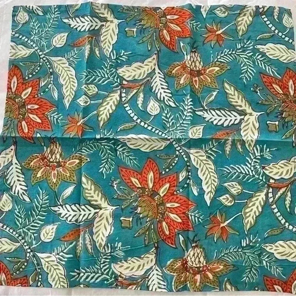 Handmade 100% Cotton Block Printed Napkins in Festive Floral Print Set/4 18”x18” - Picture 1 of 4